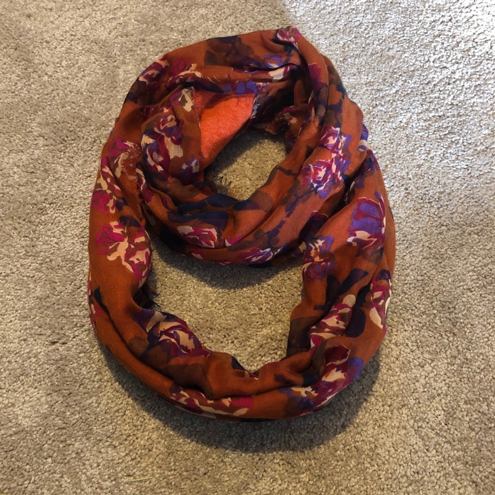 Floral print infinity scarf